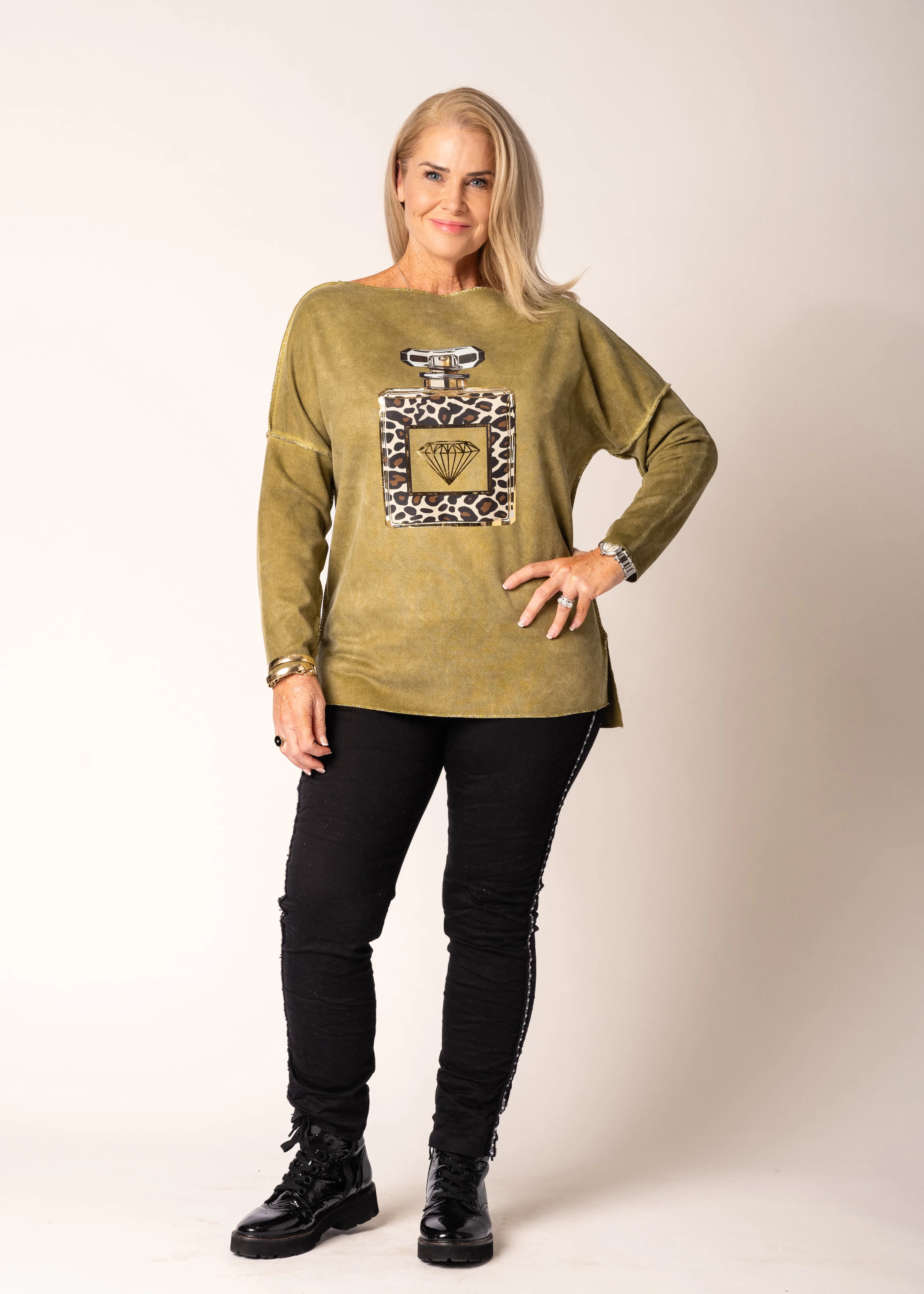 Alinda Top in Green Olive