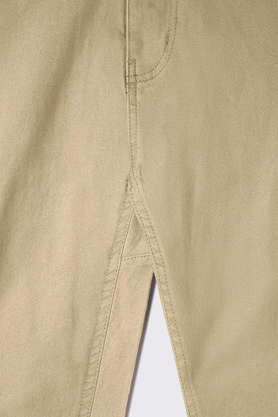 Athletic Fit Chino Pant Slim - Inseam 32