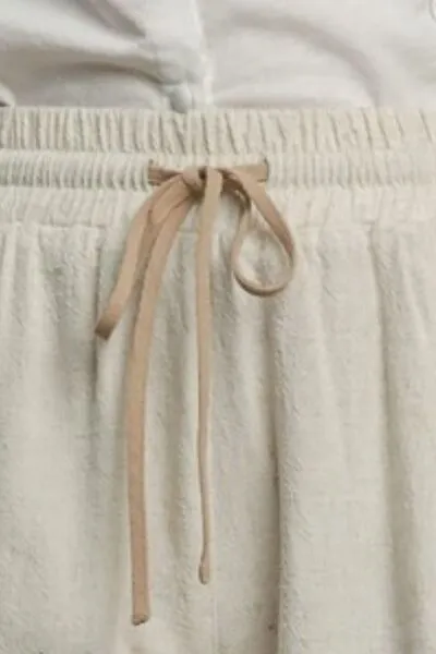 Beige Color Blocked Scalloped Hem Shorts