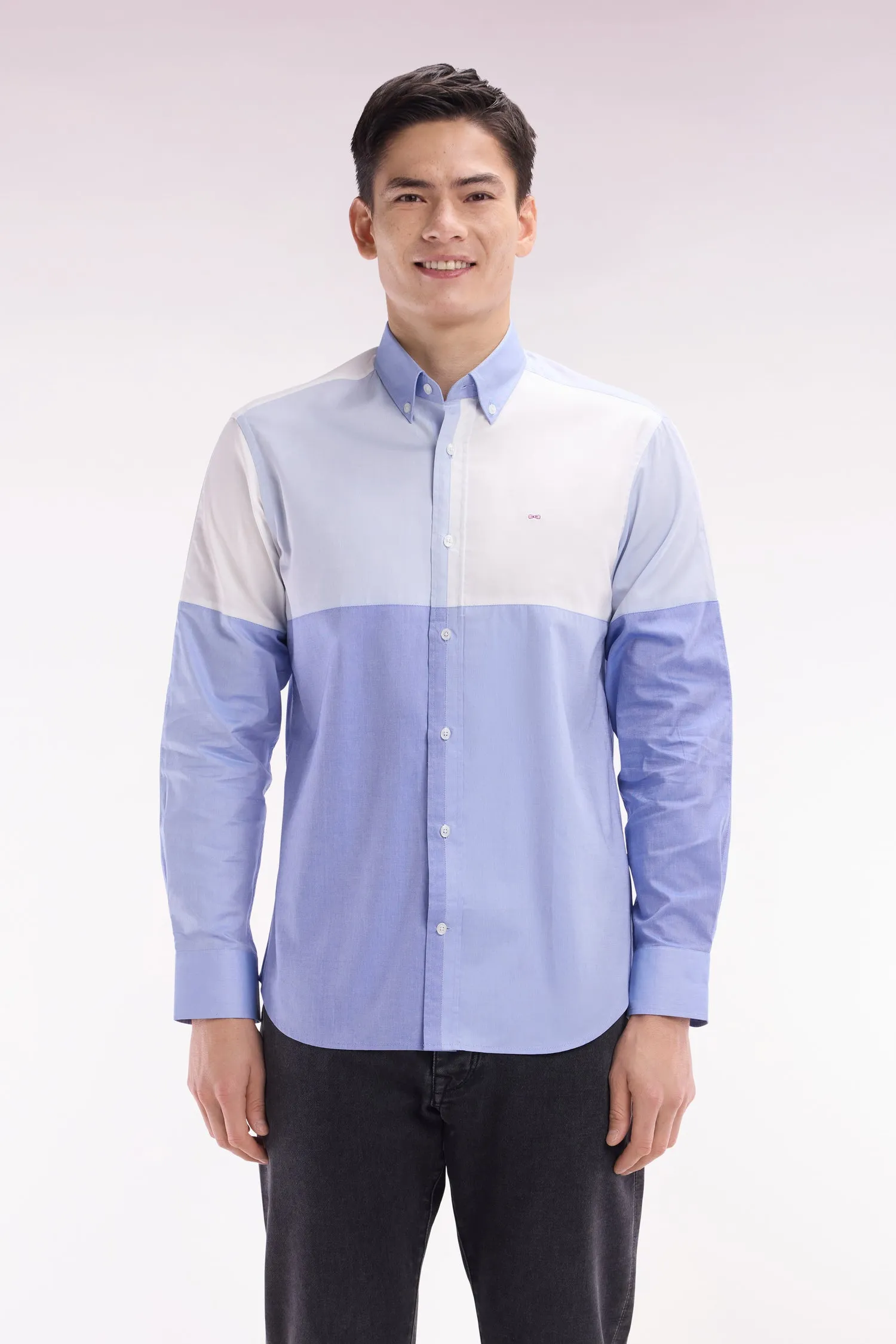 Chemise en twill de coton bleu foncé coupe droite