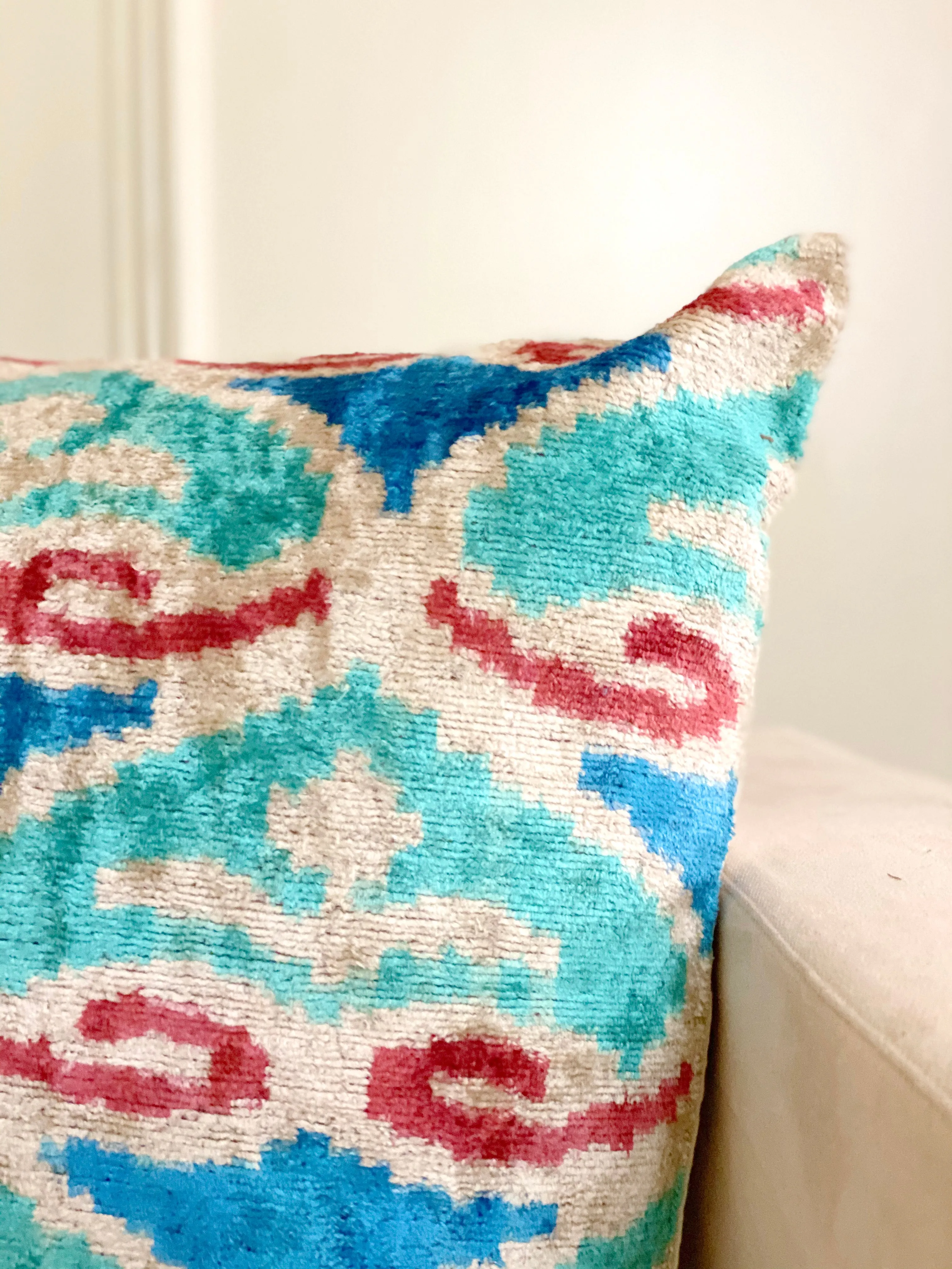 Classic Ocean Jewels Square Pillow Cover