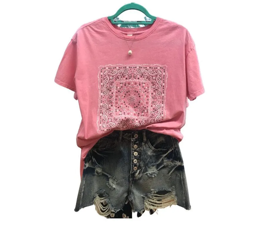 Exposed Button Ripped Short Jeans