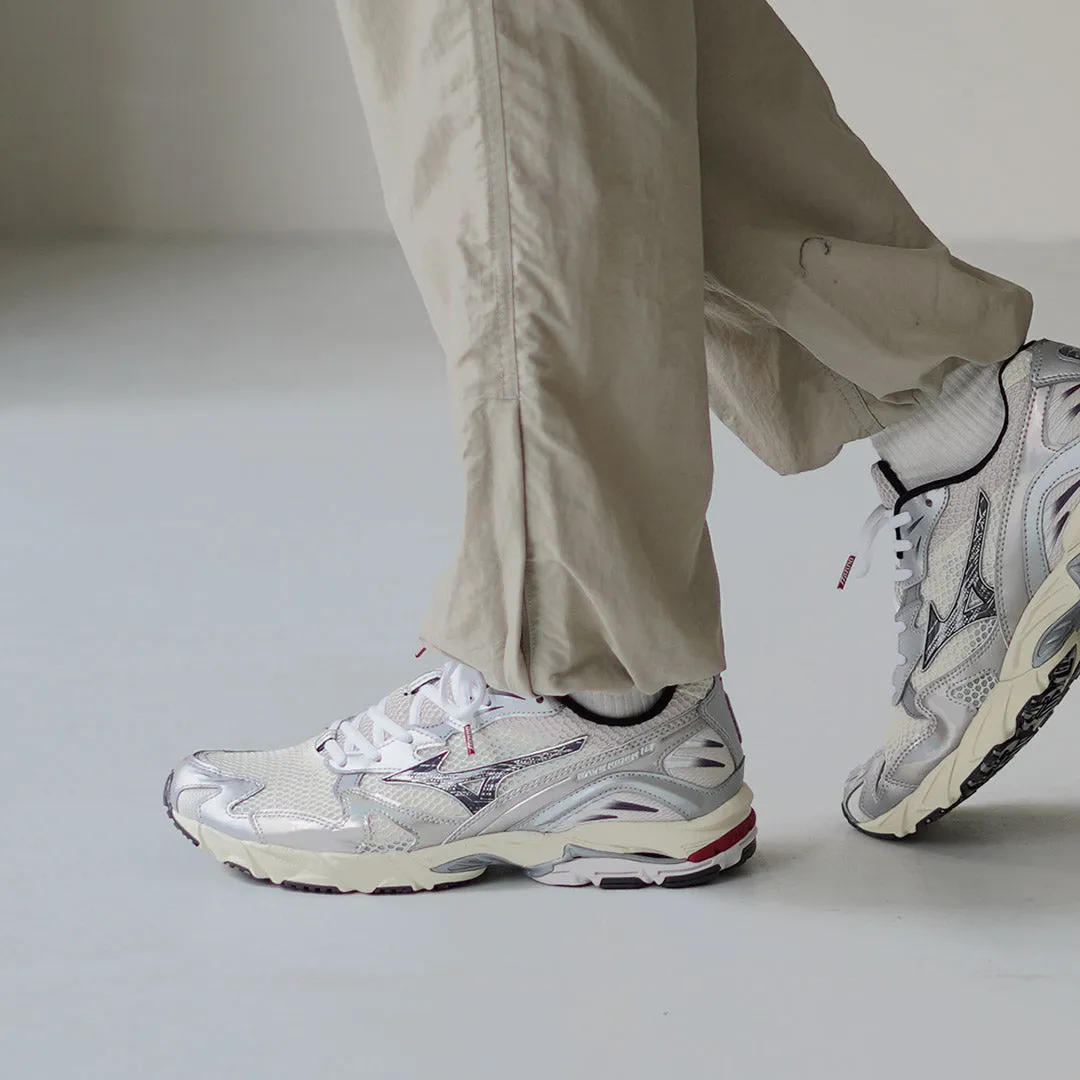 MIZUNO / Wave Rider 10 Sneakers