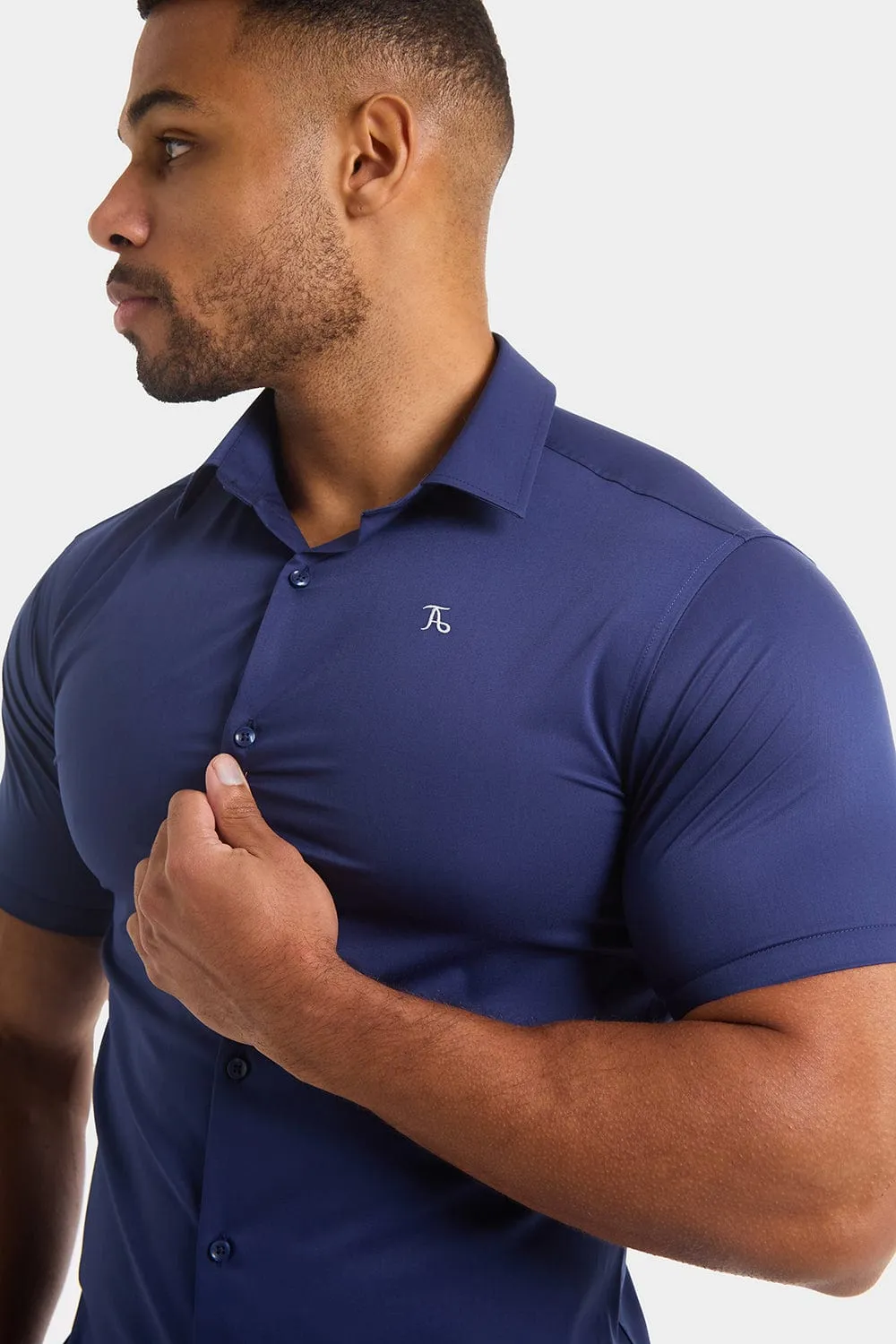 Muscle Fit Short Sleeve Bamboo Shirt in Navy