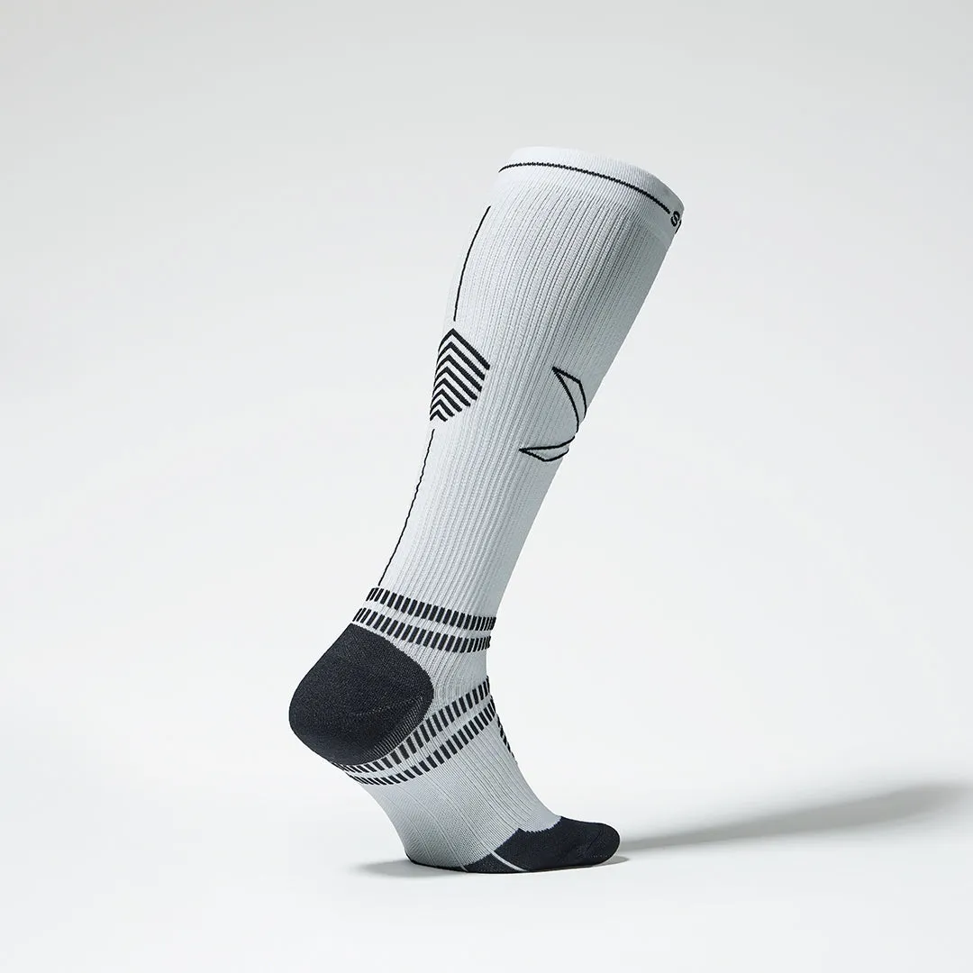 Sports Socks Women 2024 | White / Black