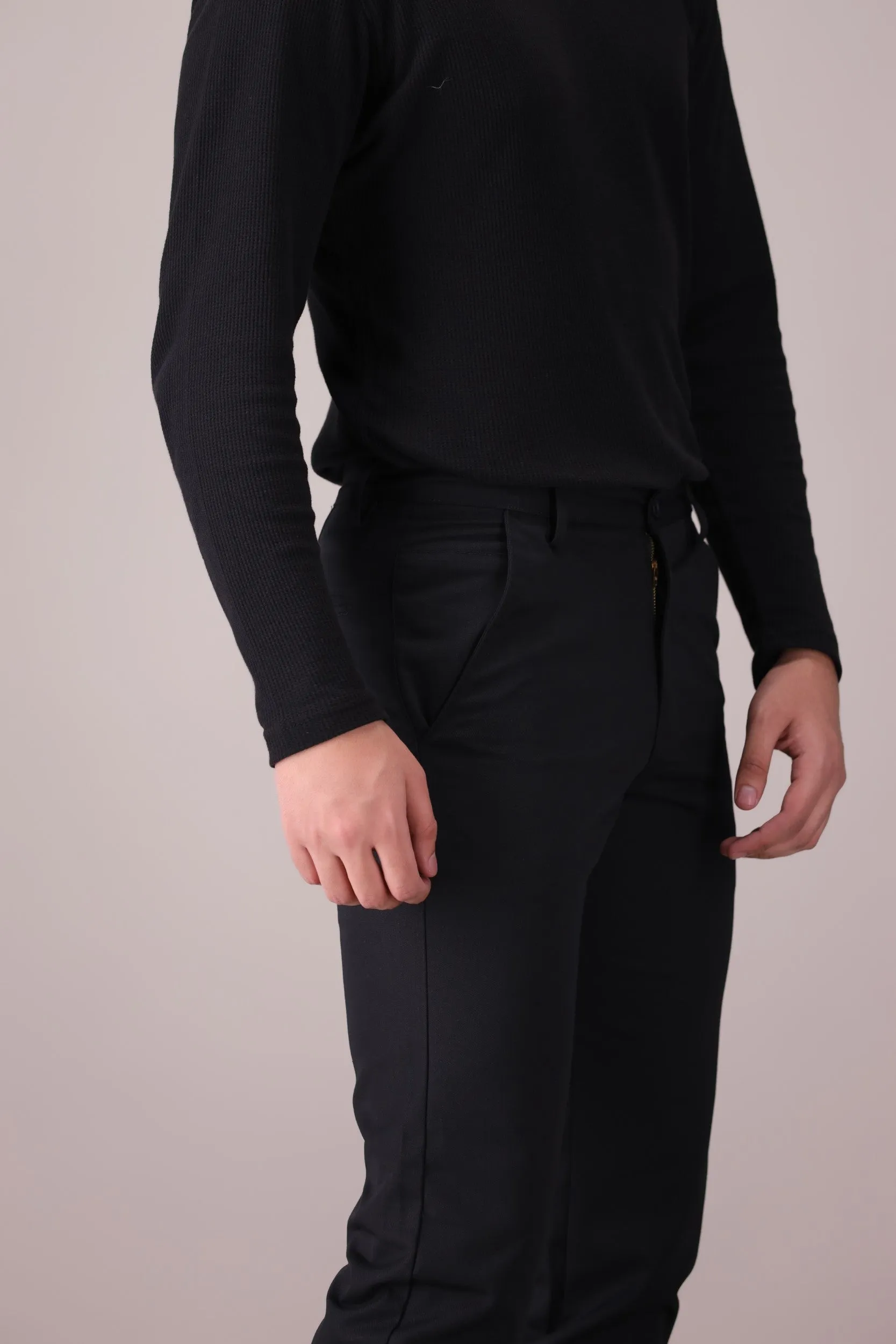 TAPPERED FIT COTTON PANTS