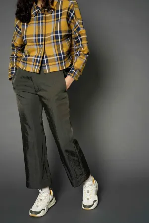 Tommy v.2 Olive Green Cropped Nylon Pant