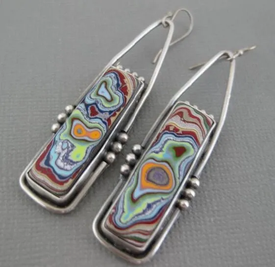 Trendy Finest Earrings with Natural Stone