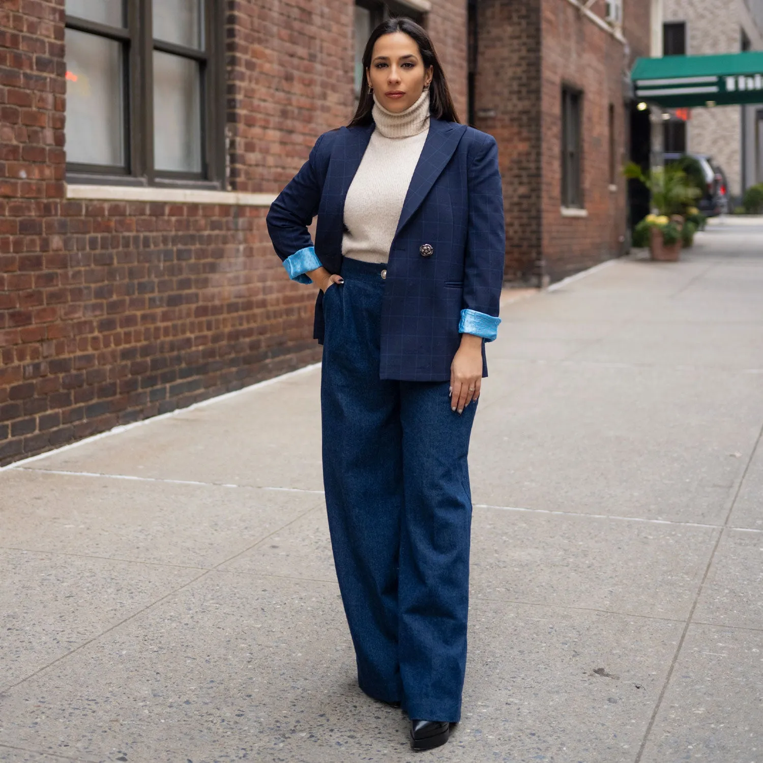 Wide-Leg Pants in Dark Blue Denim