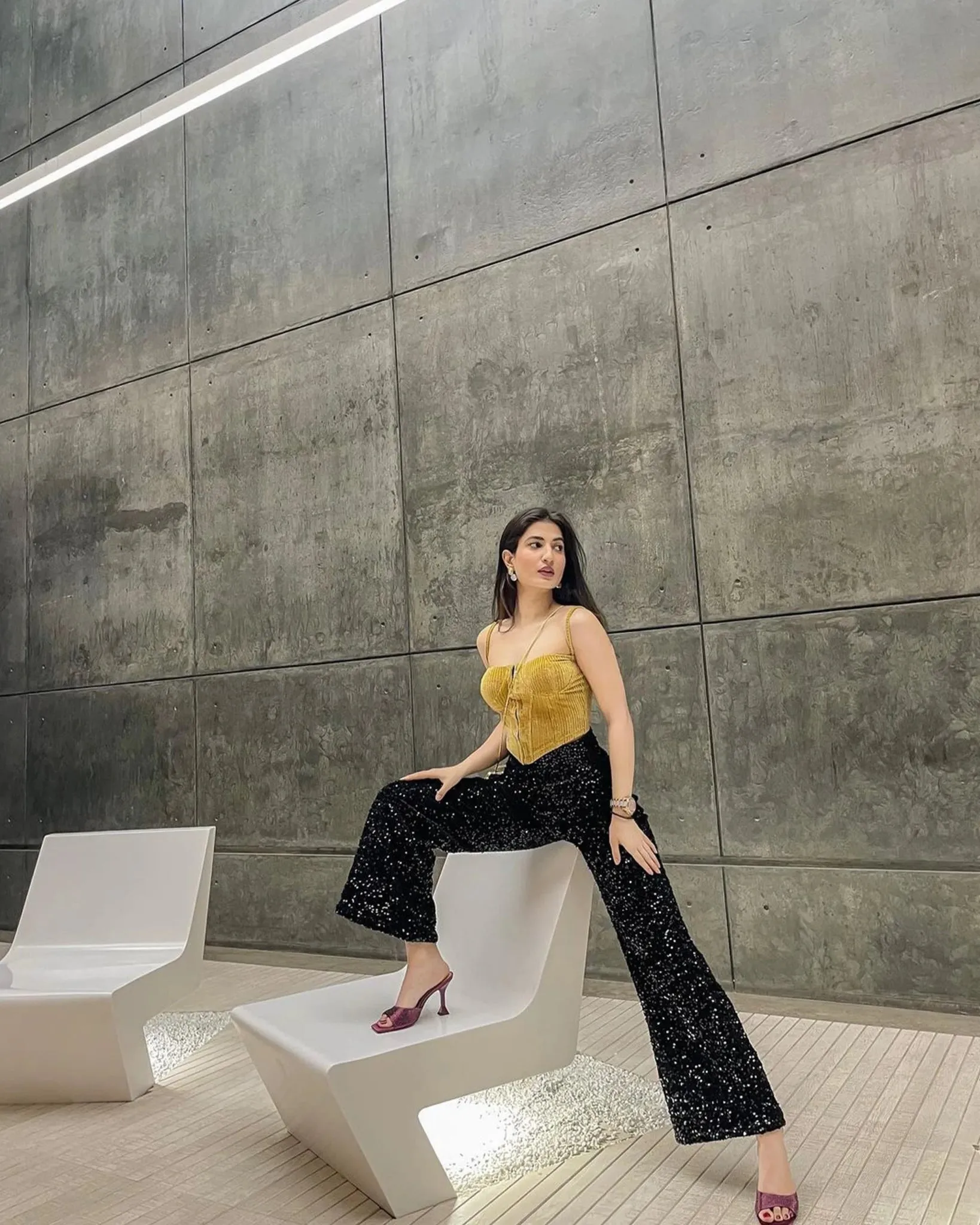 ZORAIDA PANT